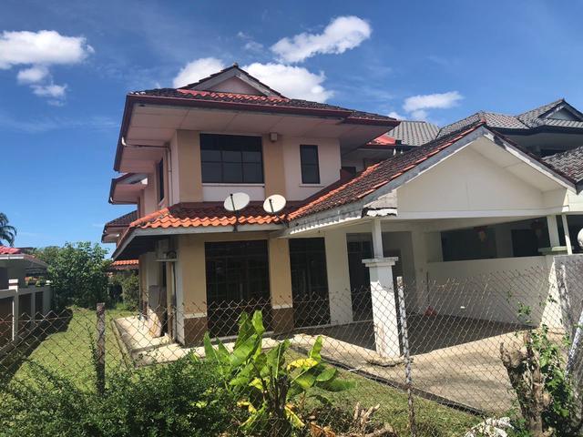 Sanctuary Villa SemiD house