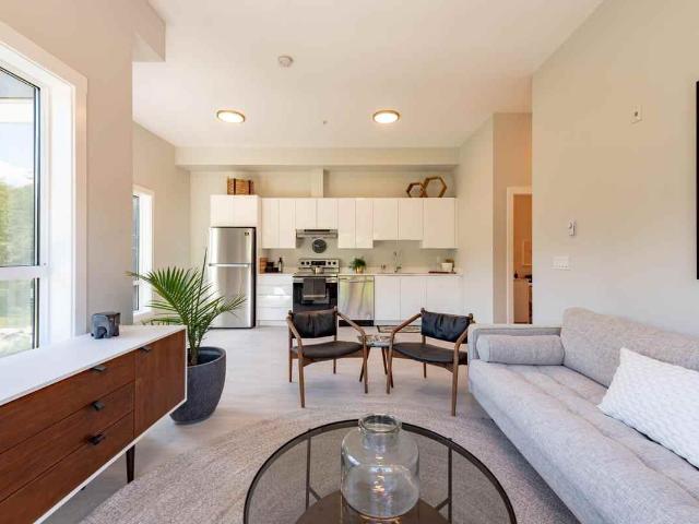 Sandscapes Apartments Studio Apartment for Rent at 155 Moilliet St N, Parksville, BC V9P 0G7