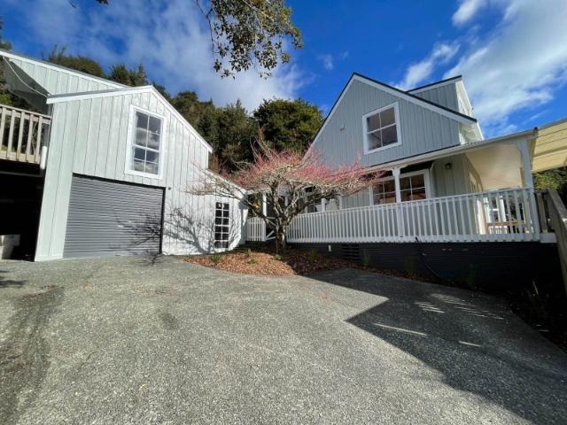 sandspit, 4 bedrooms