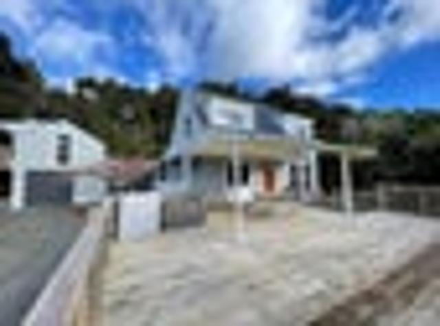 Sandspit, 4 bedrooms, $900 pw