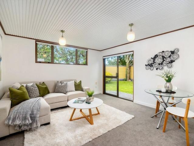 sandringham, 1 bedroom