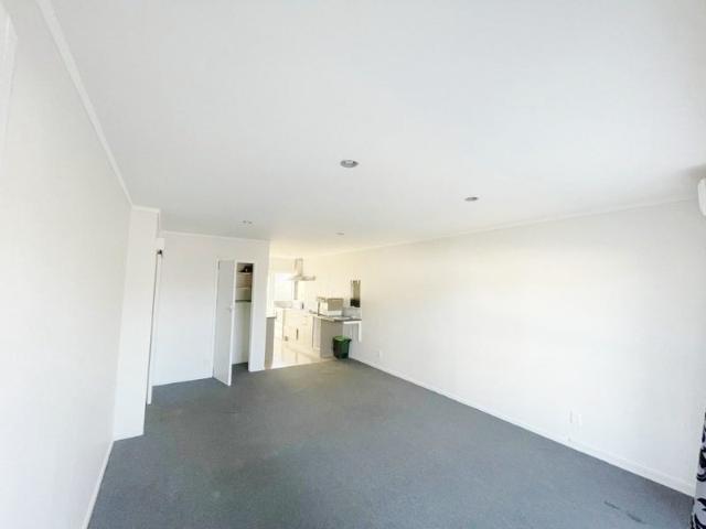 sandringham, 2 bedrooms