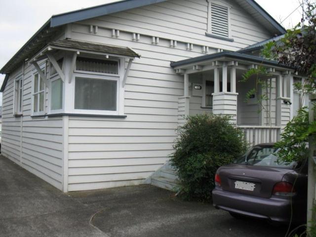 sandringham, 2 bedrooms