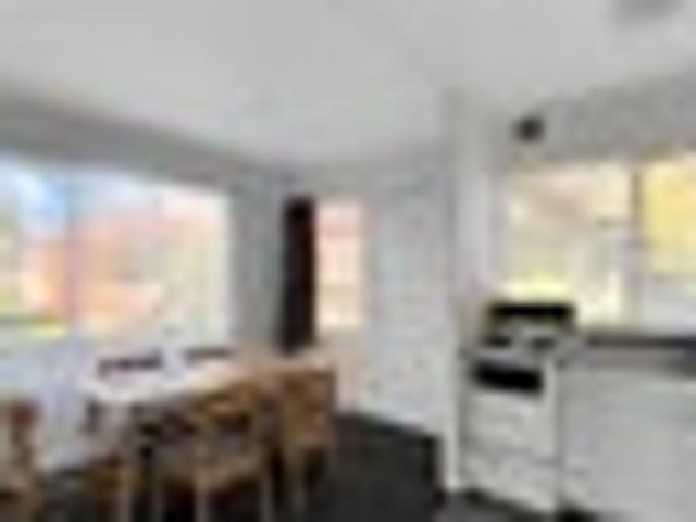 Sandringham, 2 bedrooms, $490 pw