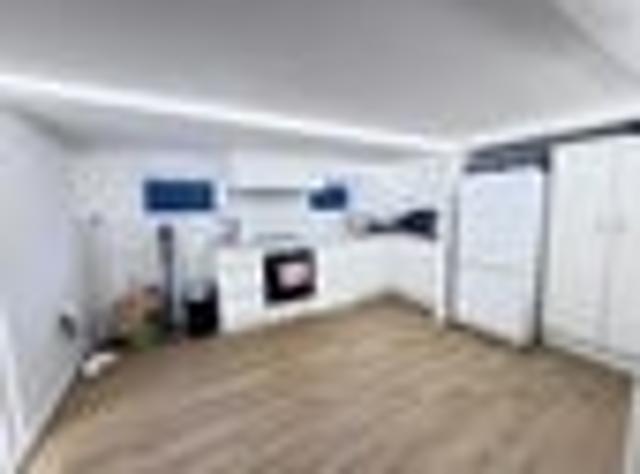 Sandringham, 2 bedrooms, $560 pw