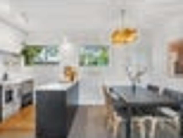 Sandringham, 2 bedrooms, $560 pw