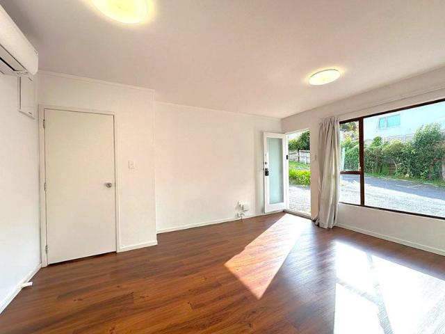 sandringham, 2 bedrooms