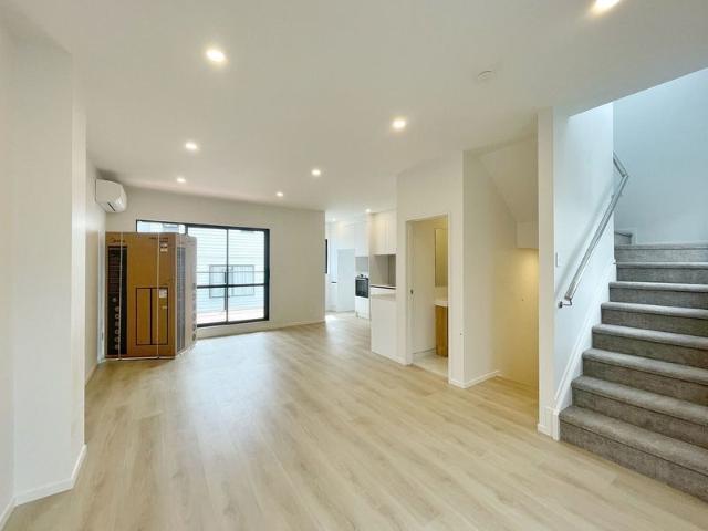 sandringham, 3 bedrooms