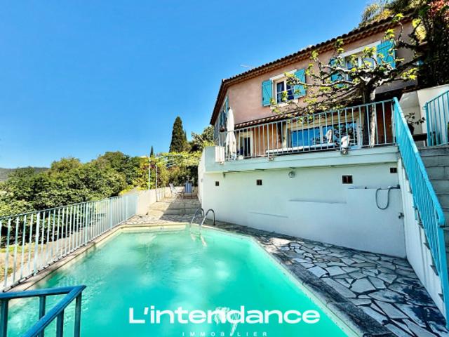 SANDRINE VILLA T5 AVEC PISCINE ET VUE DEGAGEE PANORAMIQUE