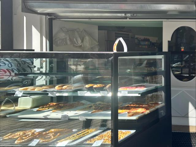 SANDWICHERIE,PIZZAS ET VENTE A EMPORTER