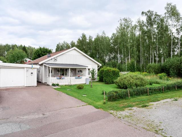 Sandviksvägen 152