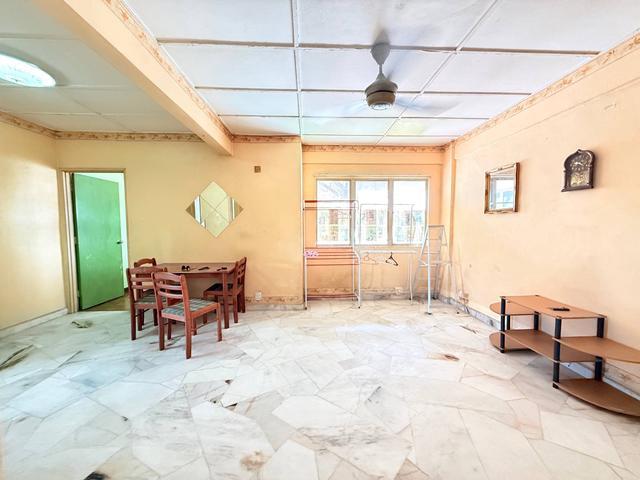 SANGAT MURAH FREEHOLD Kiambang Taman Bukit Subang Shah Alam BELOW MV