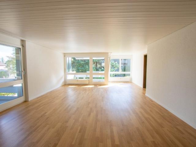 Sanierte 4.5 Zimmer zu vermieten