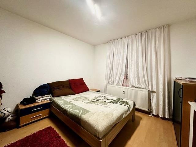 Sanierte 2 Zimmer Wohnung mit Balkon in Dietzenbach Mitte
