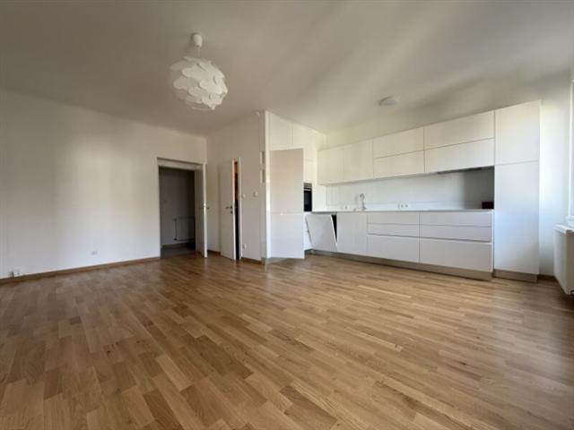 SANIERTE 2 ZIMMER WOHNUNG IN TOLLER LAGE