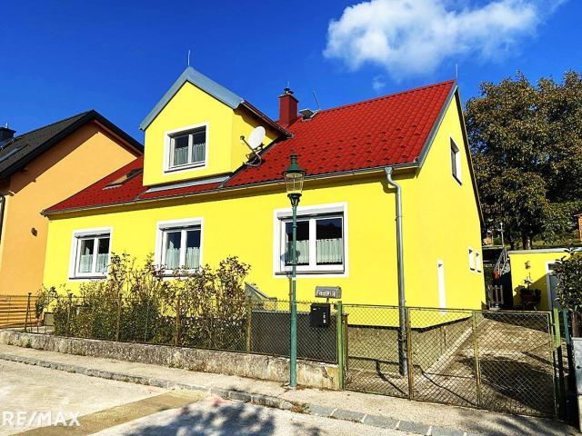 SANIERTE WOHLFÜHLOASE! Haus in sonniger, ruhiger Lage | Berndorf