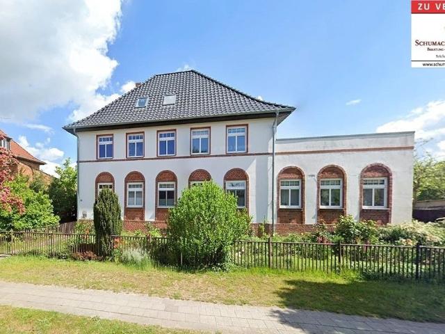 Sanierte Stadtvilla mit 2 Einheiten in ruhiger Wohnlage