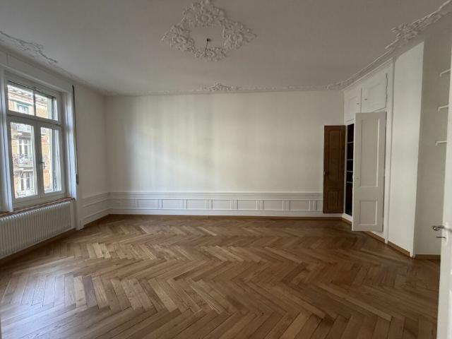 Sanierte Stadtwohnung mit Charme