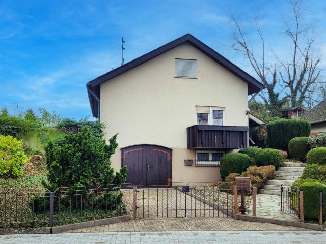 Sanierungsbed kleineres Einfamilienhaus mit tollem Garten in ruhiger Sackgassenlage von Hoffenheim