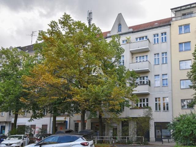 SANIERUNGSBEDÜRFTIGE 2 ZIMMER WOHNUNG IM ERDGESCHOSS I PROVISIONSFREI