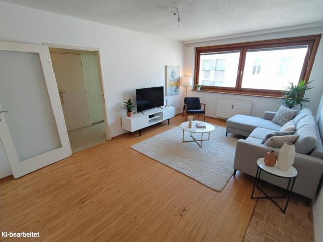 Sanierungsbedürftige 2 Zimmer Wohnung in 1140 Wien – Ihr neues Zuhause wartet!