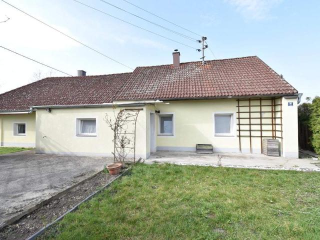 #NEUER PREIS!# Sanierungsbedürftiges Einfamilienhaus mit Garten. Sonnige Eckparzelle!