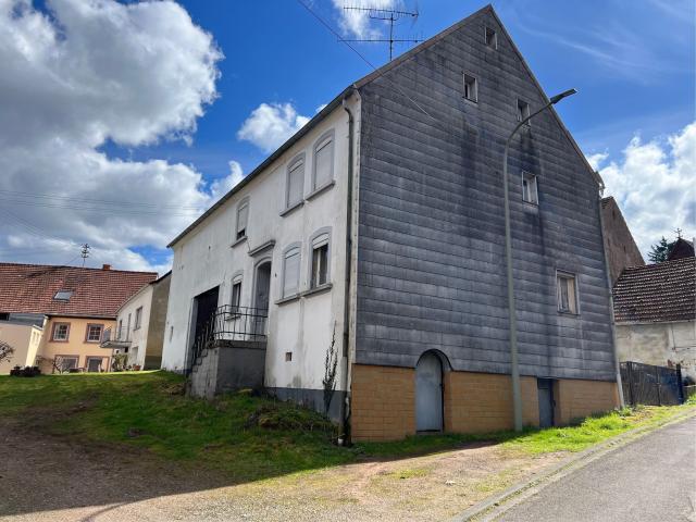 Sanierungsbedürftiges Einfamilienhaus mit Scheune in Rieschweiler Mühlbach ideal für Handwerker