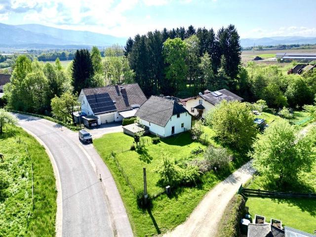 Sanierungsbedürftiges Einfamilienhaus im BIETERVERFAHREN