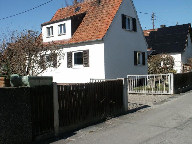Sanierungsobjekt – Charmantes Haus mit Erweiterungspotenzial
