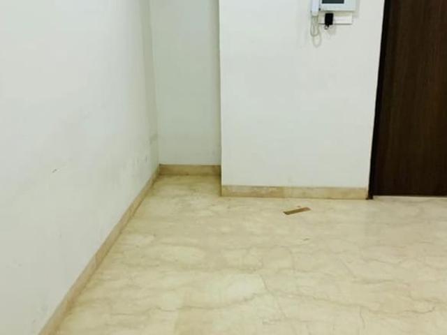 Sanjay Colony, Okhla Industrial Estate Phase 2 Bedroom 157 Sq. Yd. Builder Floor in Sanjay Colony Delhi Listing ID: #10260