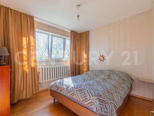 Санкт Петербург, Петродворцовый р н, м Автово, 43