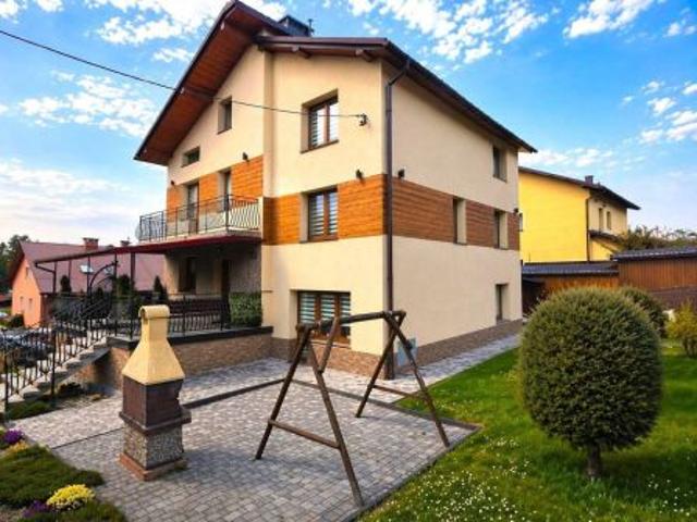 Sanok, ul. Wincentego Witosa, 202 m² Dom
