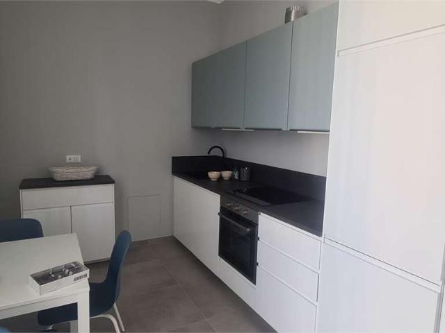 SANREMO, CENTRALISSIMO, BILOCALE APPENA RINNOVATO, BEN ARREDATO