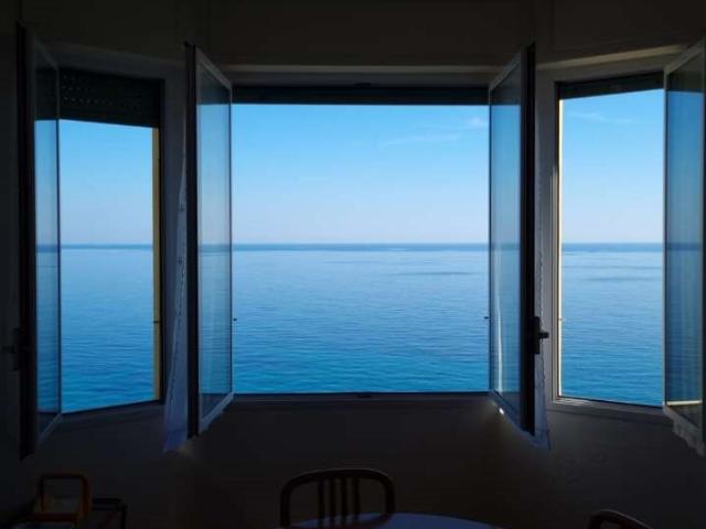 Sanremo, in Corso Marconi 358 Capo Nero, zona molto tranqu. 98m² Sanremo