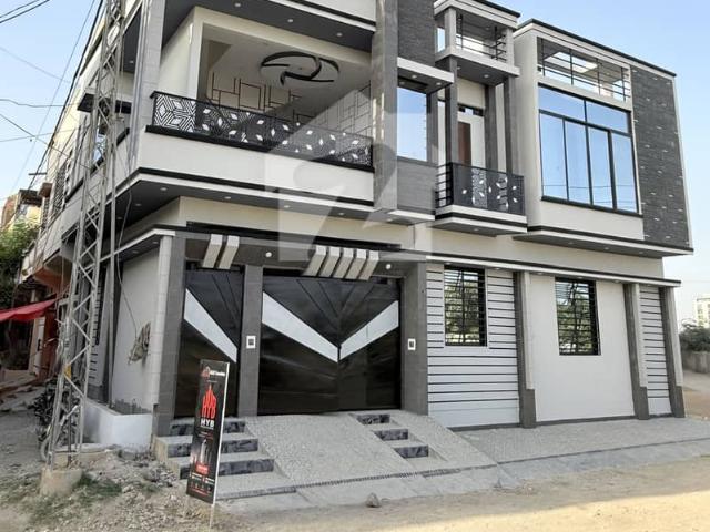Saadi Town Block 4 House For Sale Sized 120 Square Yards