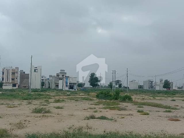 SAADI GARDEN Leased Well Maintained Gated Society Main Super High Way M9