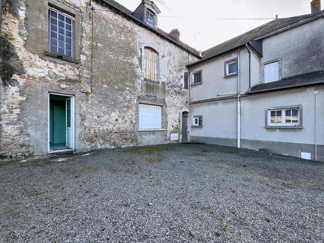 Sablé sur Sarthe Vente Immeuble 72