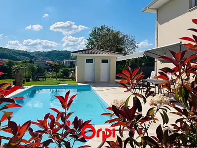 Sablons 38550 Achat / Vente maison 4 pièces t4 piscine jardin