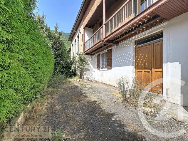 Sacoué Location Maison 65