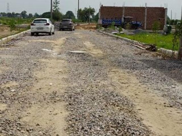 Sadarpur, Sector 45 100 Sq.Yd. Plot in Sadarpur Noida Listing ID: #10407