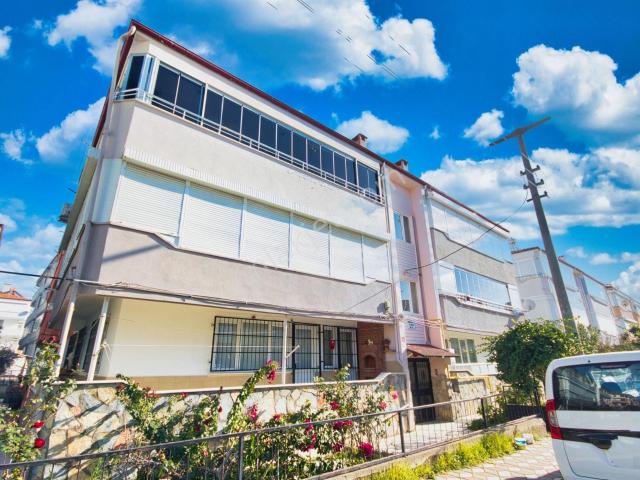 sadece Aktif'ten Akçay'da Satılık Denize 400mt Barbekülü Çift Wcli Ferah 2+1 Daire
