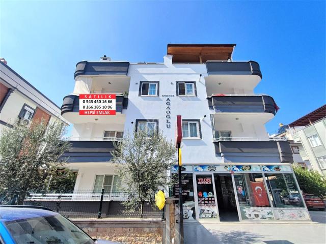Sadece Aygülden Akçay'da Denize Çok Yakın Merkezi Lokasyonda Teraslı Doğalgazlı 4+1 Satılık Dubleks