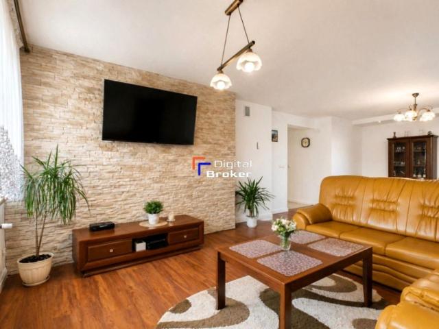 Sadowa 244 m², Słupno