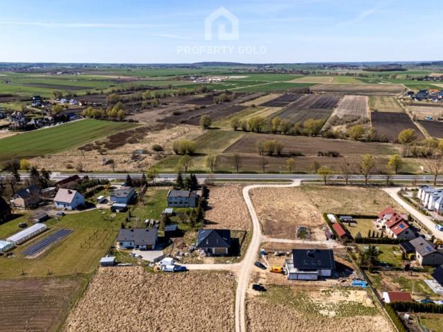 Sadowa 850 m², Pszczółki