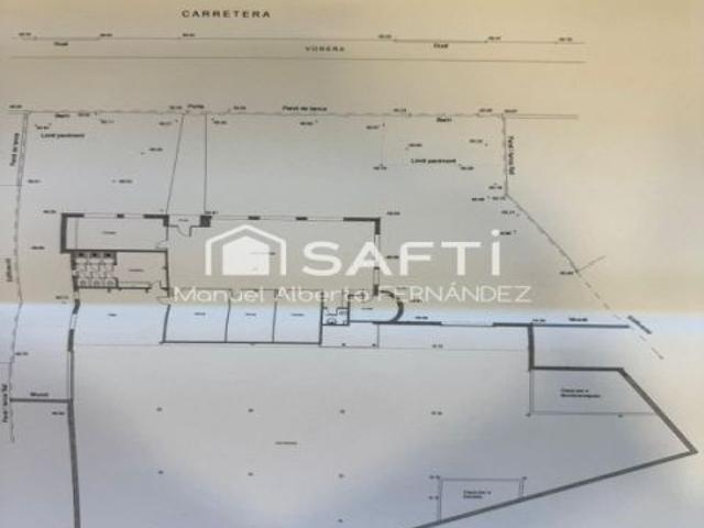 SAFTI Inmobiliaria les presenta a la venta nave industrial en Blanes, perfectamente preparada para c