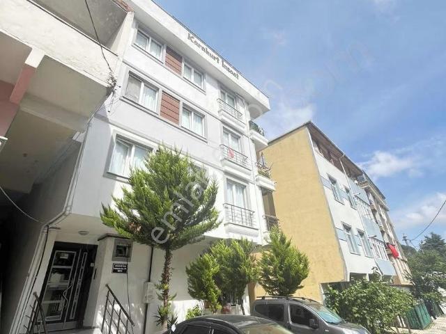 Safa Mahallesi Kiralık Çatı Dubleksi Daire