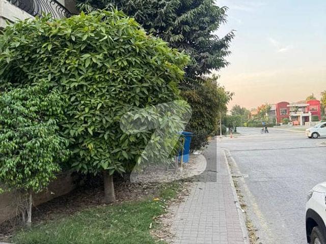 A Beautiful House For Sale In Safari Block Bahria Town