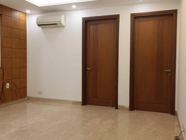Safdarjung Development Area 4 Bedroom 3000 Sq. Ft. Builder Floor in Safdarjung Development Area Delhi Listing ID: #9907