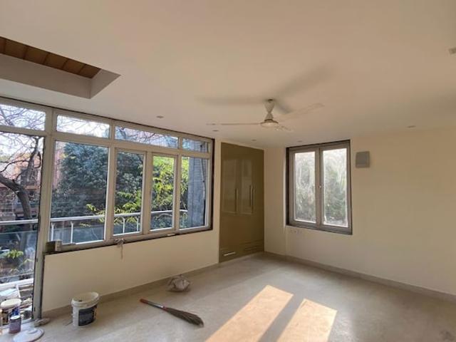 Safdarjung Diplomat Area 4 Bedroom 450 Sq. Yd. Builder Floor in Safdarjung Development Area Delhi Listing ID: #9968