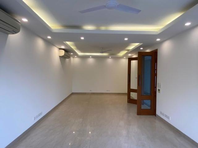 Safdarjung Enclave, South Delhi 3.5 Bedroom 4125 Sq. Ft. Builder Floor in Safdarjung Enclave Delhi Listing ID: #10380